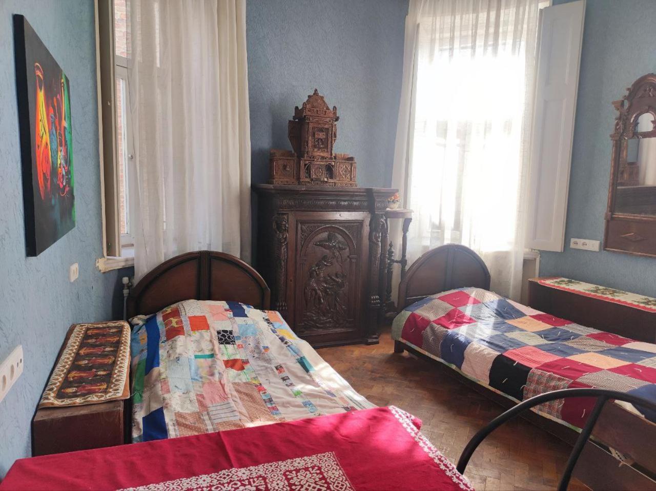 Guest House Irina Tbilisi Eksteriør billede