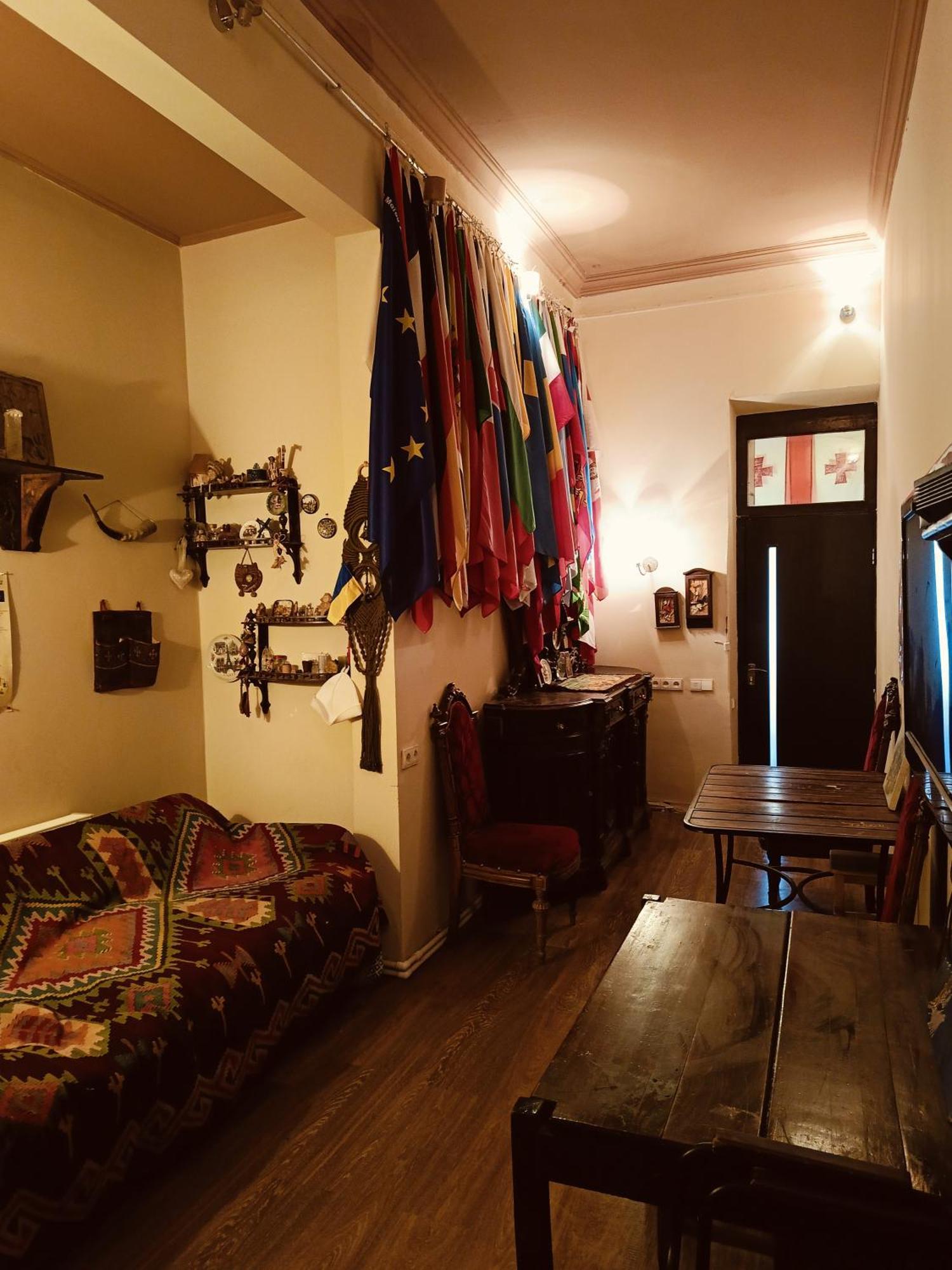 Guest House Irina Tbilisi Eksteriør billede