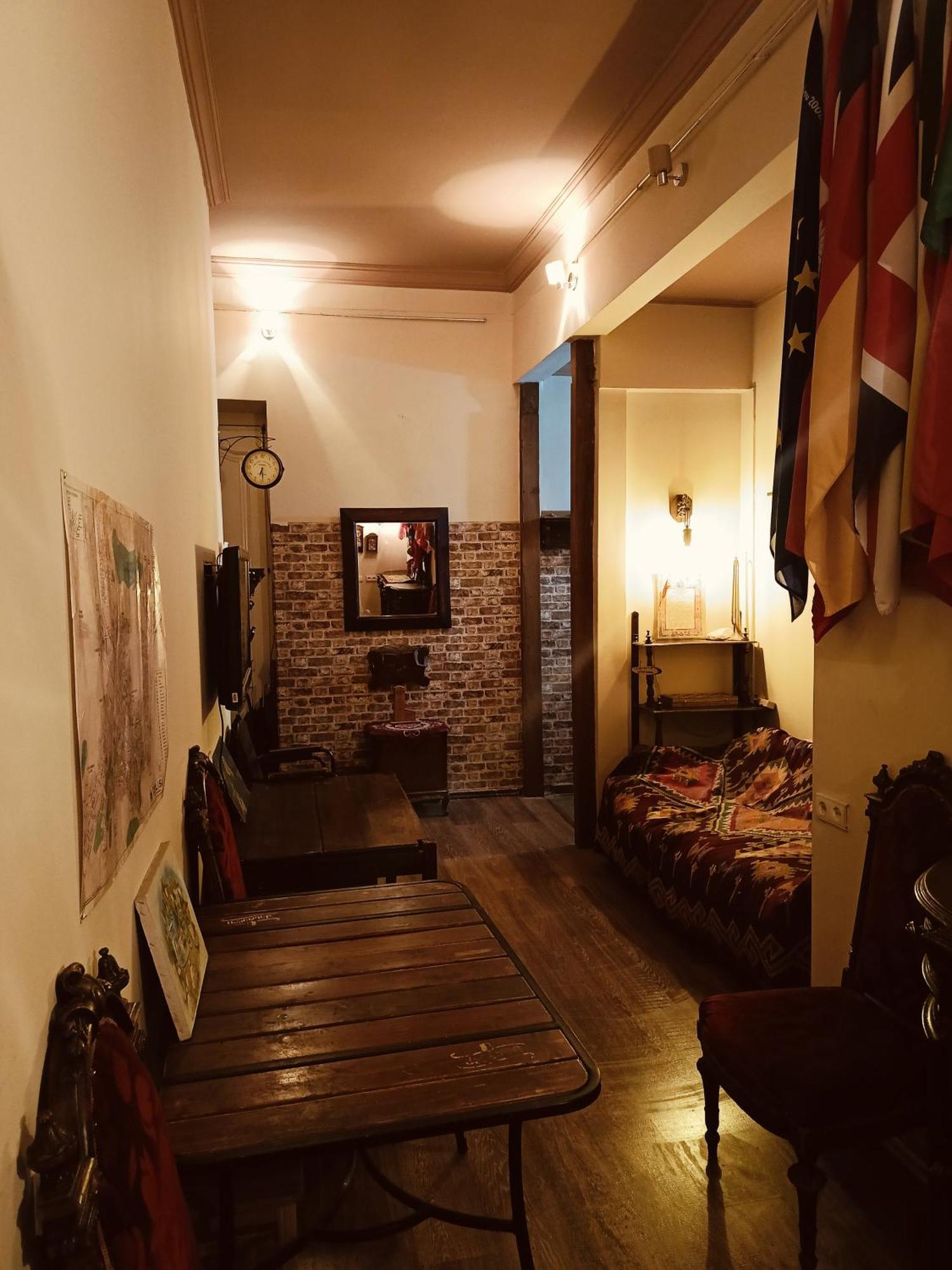 Guest House Irina Tbilisi Eksteriør billede