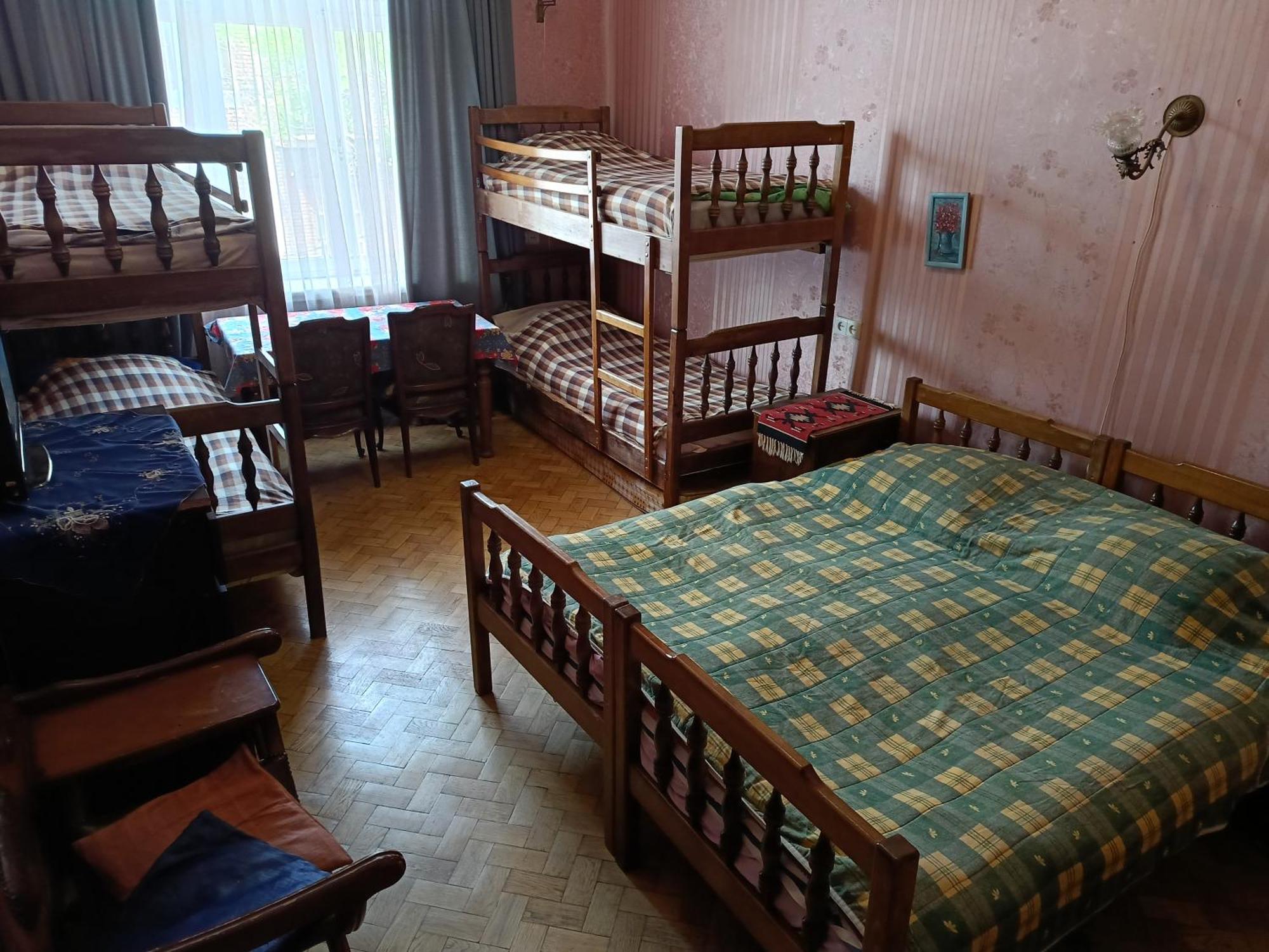 Guest House Irina Tbilisi Eksteriør billede
